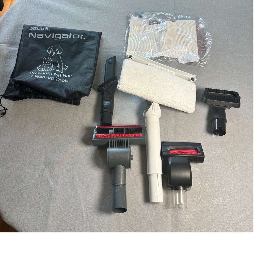 Shark Vacuum Attachments Unisex OS Black Navigator Premium Pet Hair Tool Kit